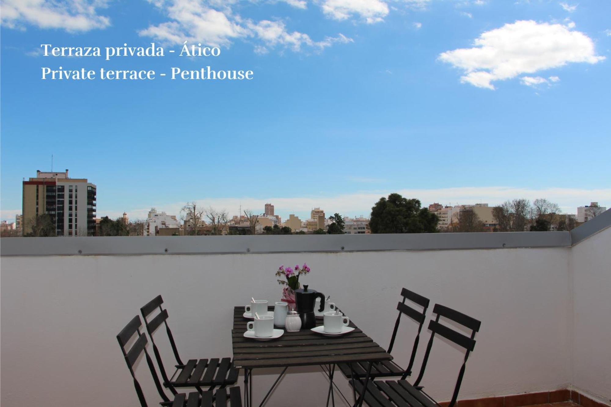 Apartamentos La Pergola Castellon Castellón de la Plana Kültér fotó