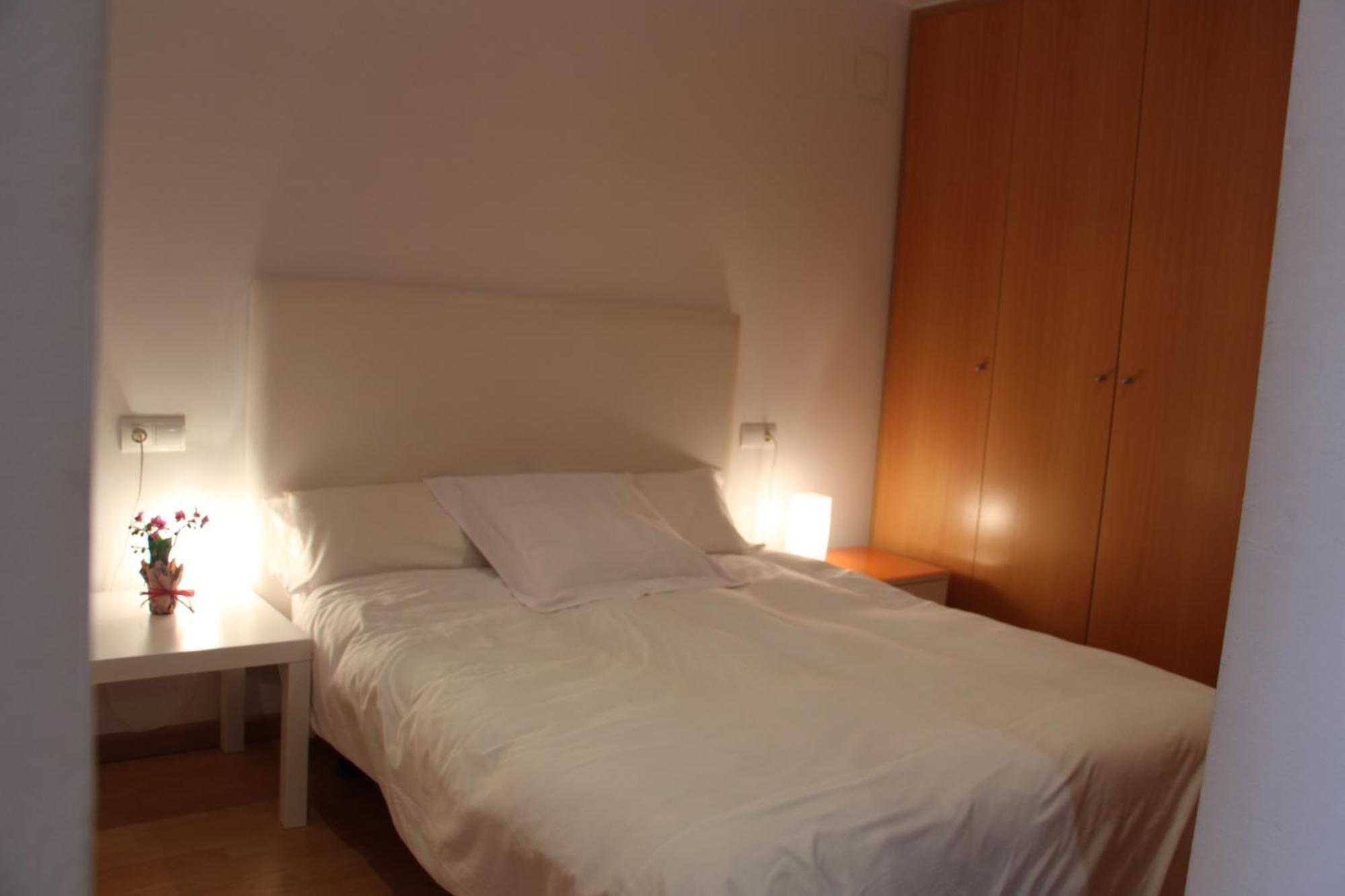 Apartamentos La Pergola Castellon Castellón de la Plana Szoba fotó