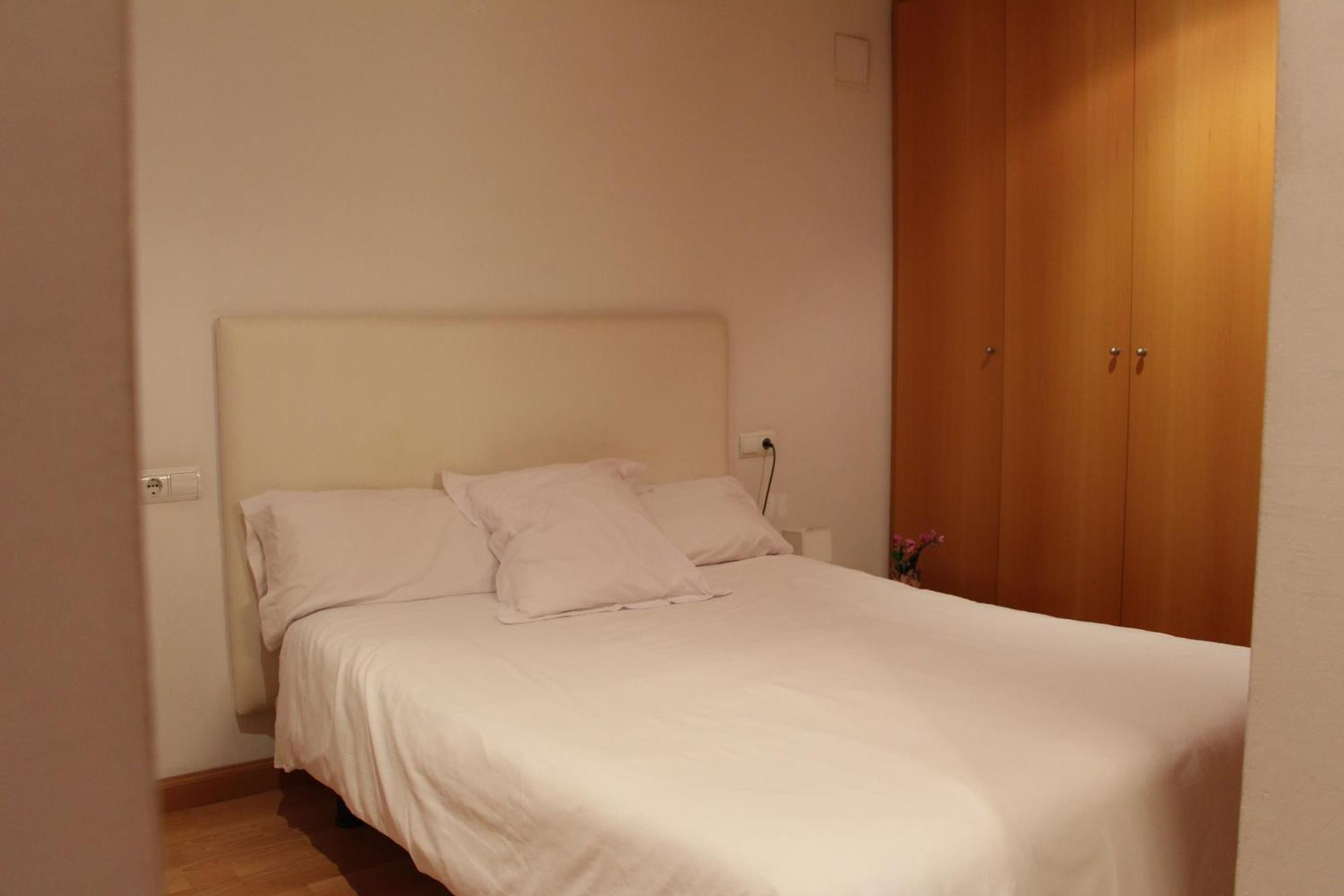 Apartamentos La Pergola Castellon Castellón de la Plana Kültér fotó