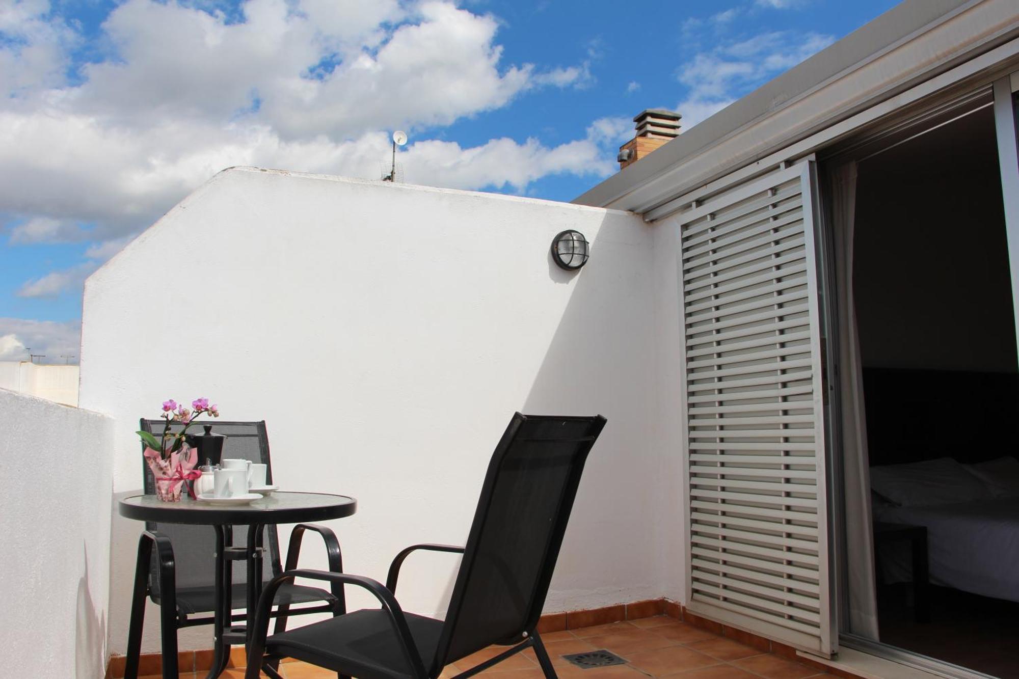 Apartamentos La Pergola Castellon Castellón de la Plana Szoba fotó