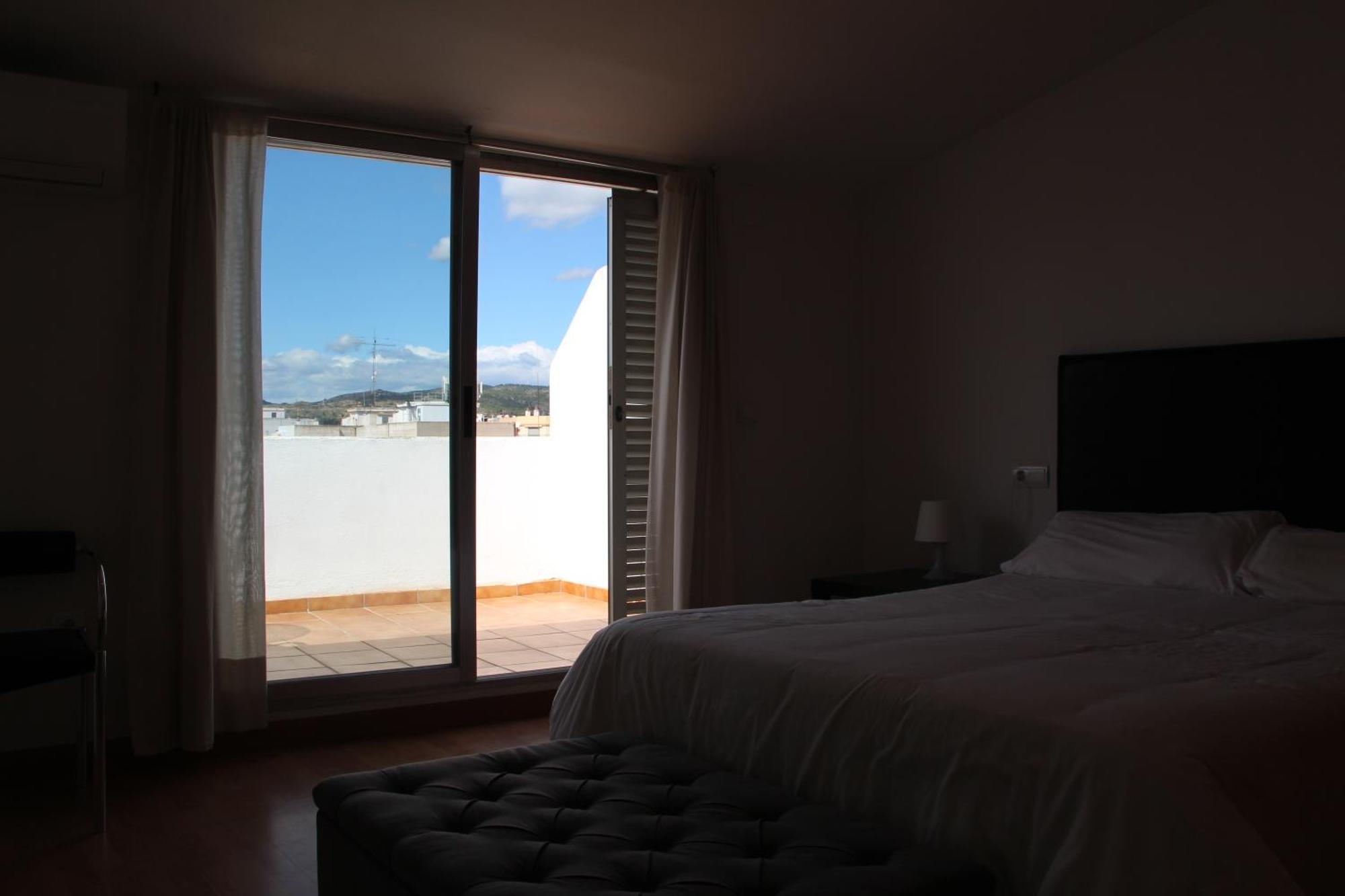 Apartamentos La Pergola Castellon Castellón de la Plana Szoba fotó