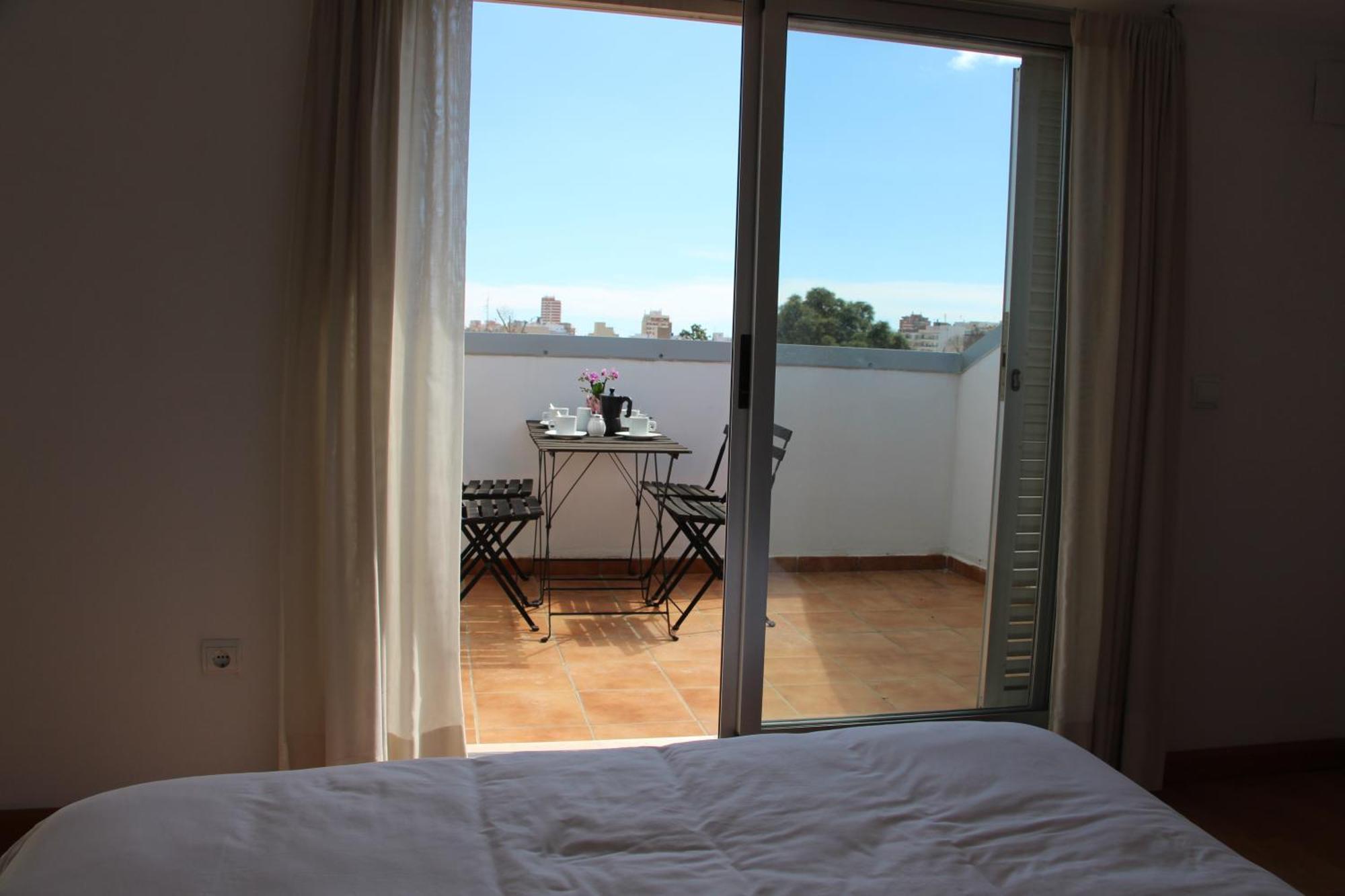 Apartamentos La Pergola Castellon Castellón de la Plana Szoba fotó