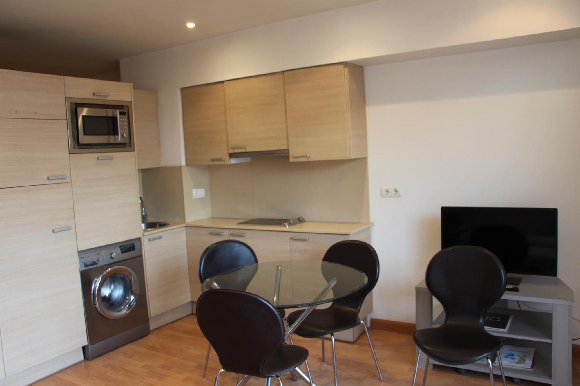 Apartamentos La Pergola Castellon Castellón de la Plana Szoba fotó